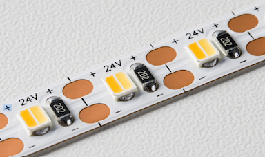 24 V-8mm Dual Color Low-Voltage Light Strip: Perfekt für den Gebrauch in Innen- und Außenbereich? Was macht es für Wohnkulturprojekte sicher?
